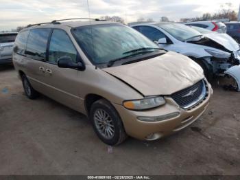  Salvage Chrysler Town & Country