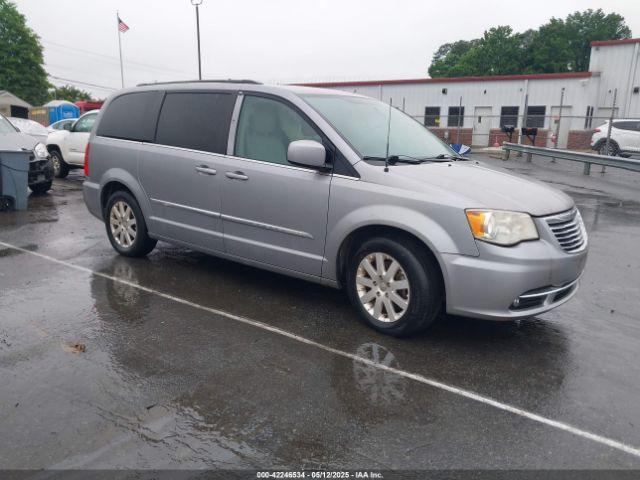  Salvage Chrysler Town & Country