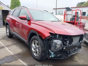  Salvage Hyundai TUCSON