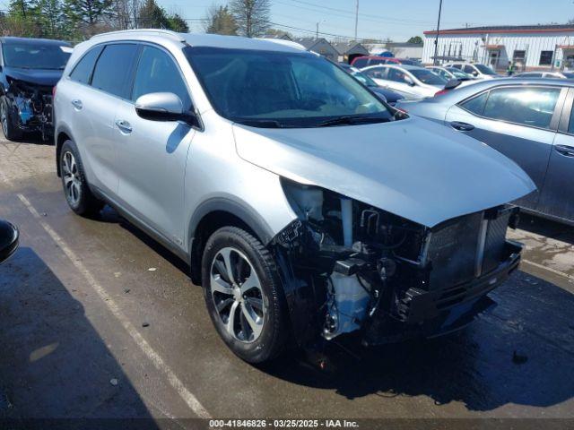  Salvage Kia Sorento