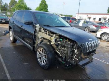  Salvage Jeep Cherokee
