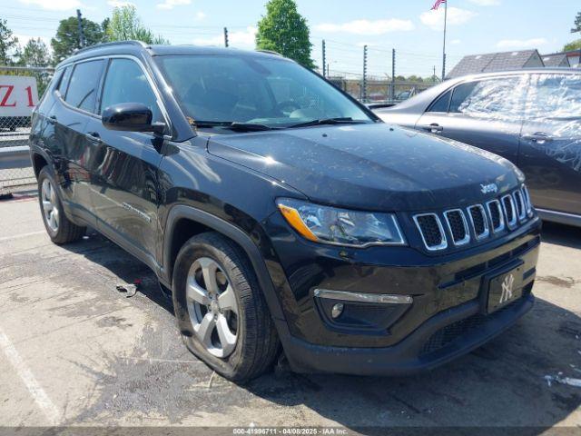  Salvage Jeep Compass