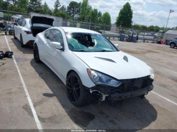  Salvage Hyundai Genesis