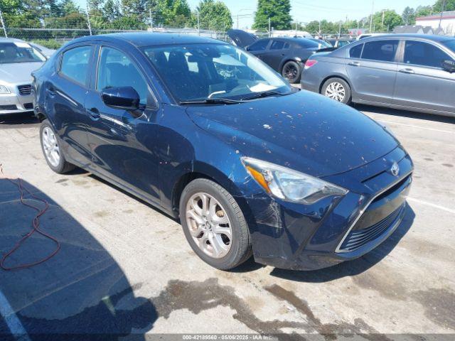  Salvage Toyota Yaris