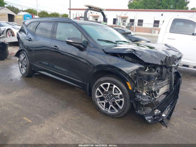  Salvage Chevrolet Blazer