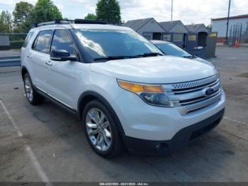  Salvage Ford Explorer