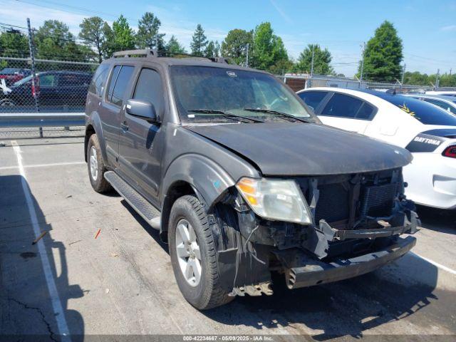  Salvage Nissan Pathfinder