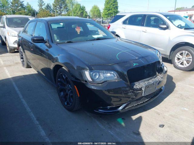  Salvage Chrysler 300