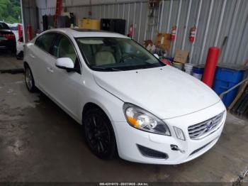  Salvage Volvo S60