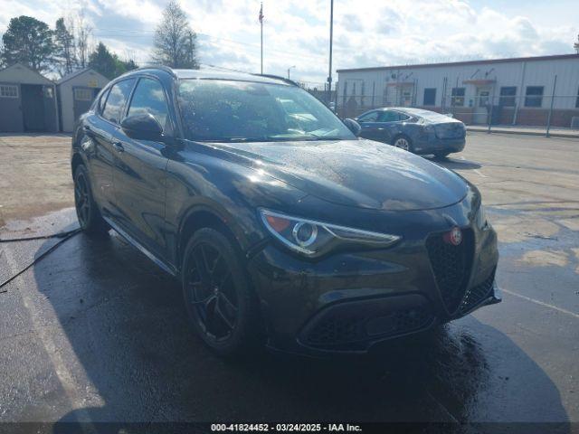  Salvage Alfa Romeo Stelvio