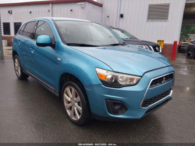  Salvage Mitsubishi Outlander