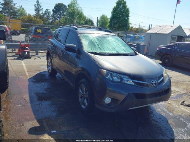  Salvage Toyota RAV4