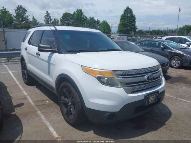  Salvage Ford Explorer