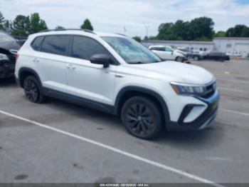 Salvage Volkswagen Taos