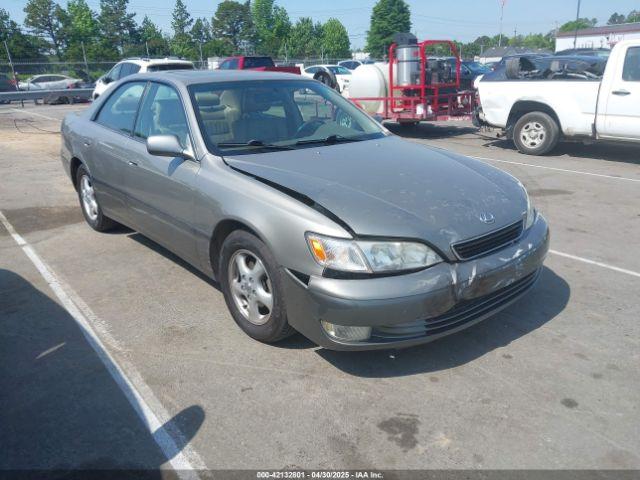  Salvage Lexus Es
