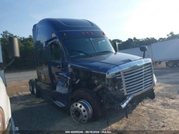  Salvage Freightliner Cascadia 125