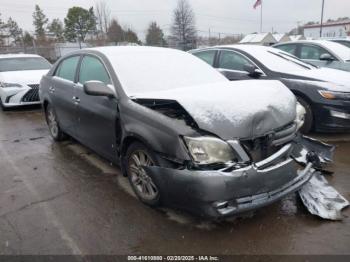  Salvage Toyota Avalon