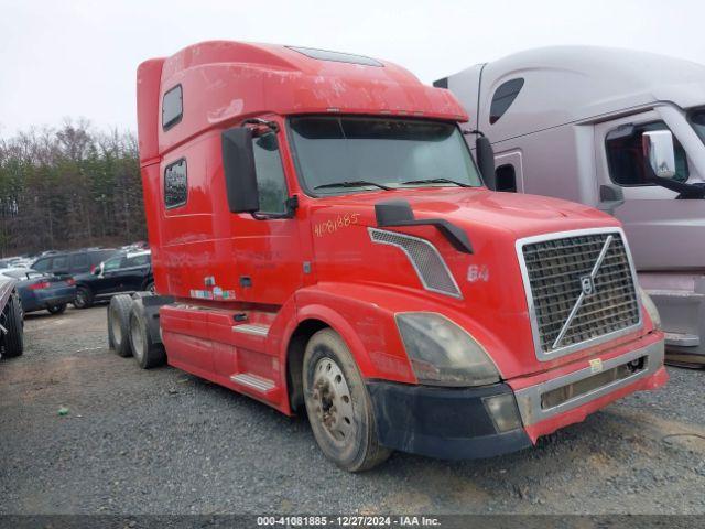  Salvage Volvo Vn