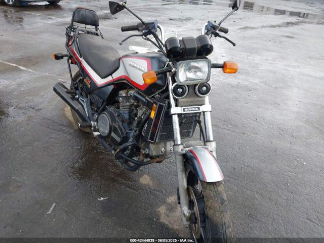  Salvage Honda Vf1100