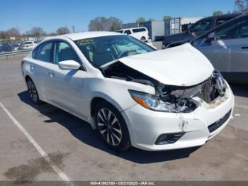 Salvage Nissan Altima