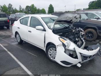  Salvage Nissan Versa