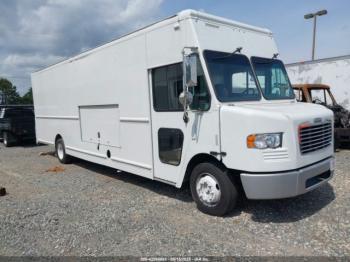  Salvage Freightliner Chassis