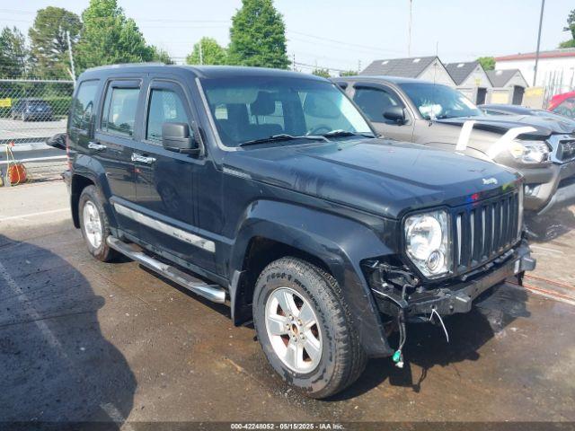  Salvage Jeep Liberty