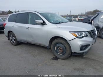  Salvage Nissan Pathfinder