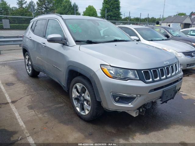  Salvage Jeep Compass
