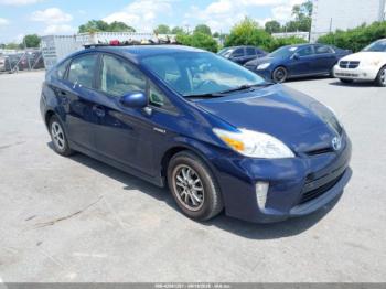  Salvage Toyota Prius