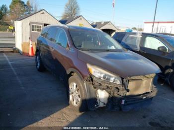  Salvage Kia Sorento