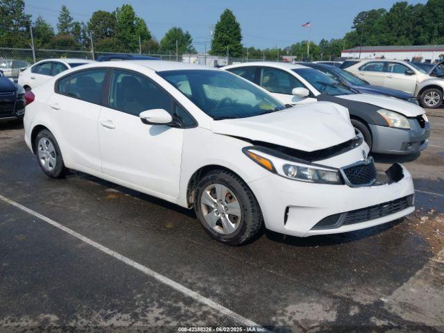  Salvage Kia Forte