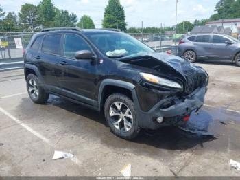  Salvage Jeep Cherokee
