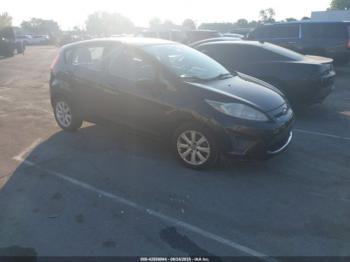  Salvage Ford Fiesta