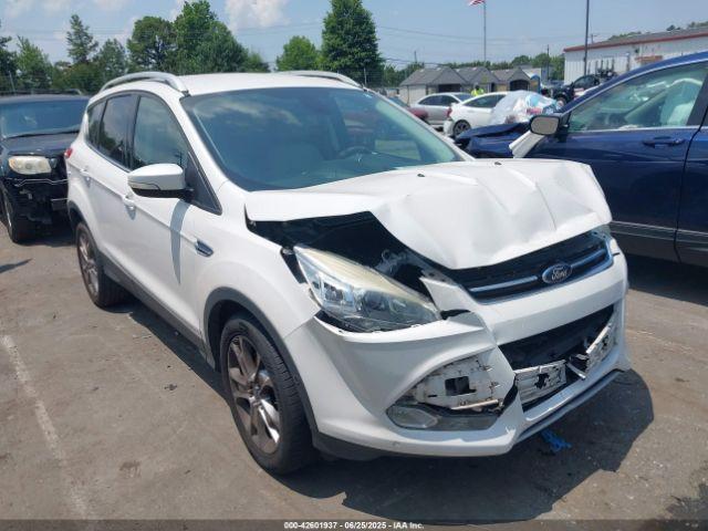  Salvage Ford Escape