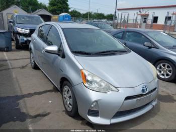  Salvage Toyota Prius c
