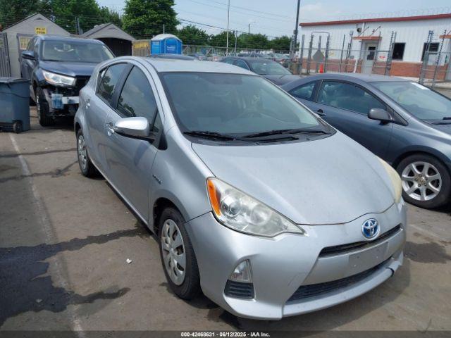  Salvage Toyota Prius c