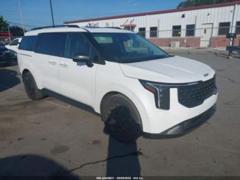  Salvage Kia Carnival