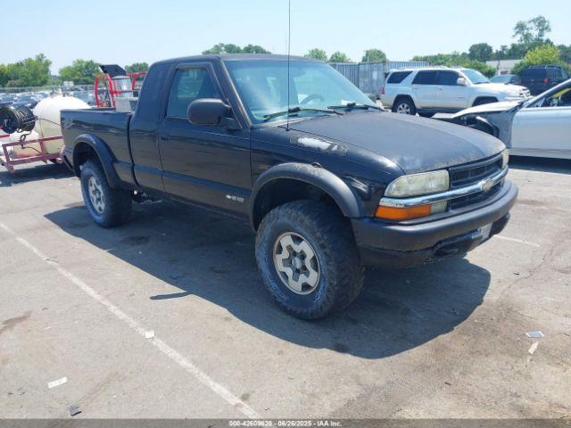  Salvage Chevrolet S-10