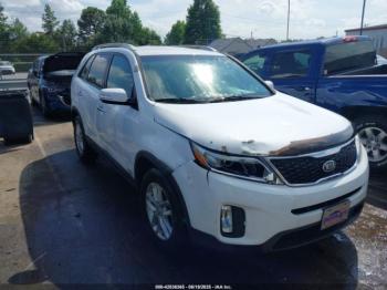  Salvage Kia Sorento