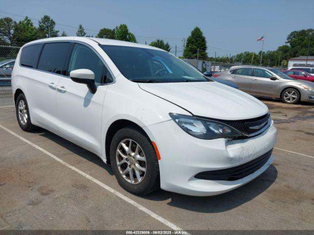  Salvage Chrysler Pacifica