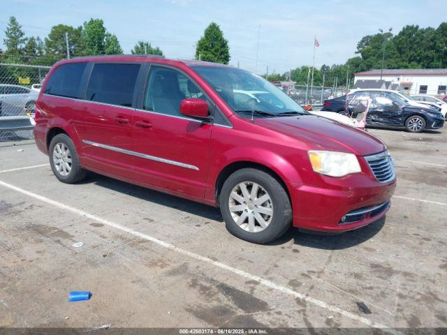  Salvage Chrysler Town & Country