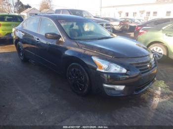  Salvage Nissan Altima