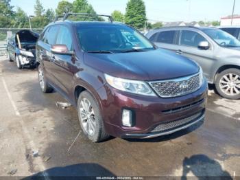  Salvage Kia Sorento