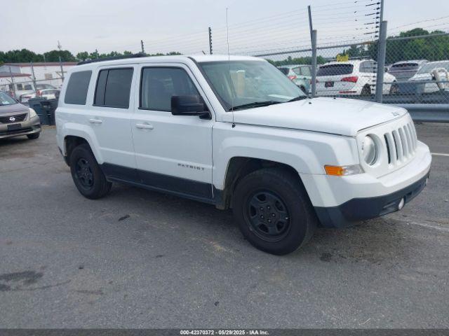 Salvage Jeep Patriot