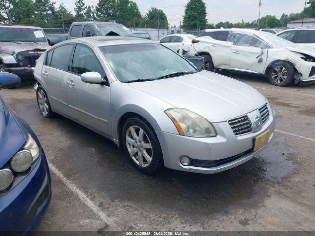  Salvage Nissan Maxima