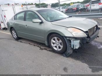  Salvage Nissan Altima