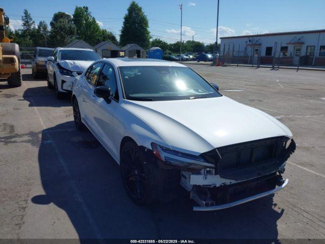  Salvage Volvo S60
