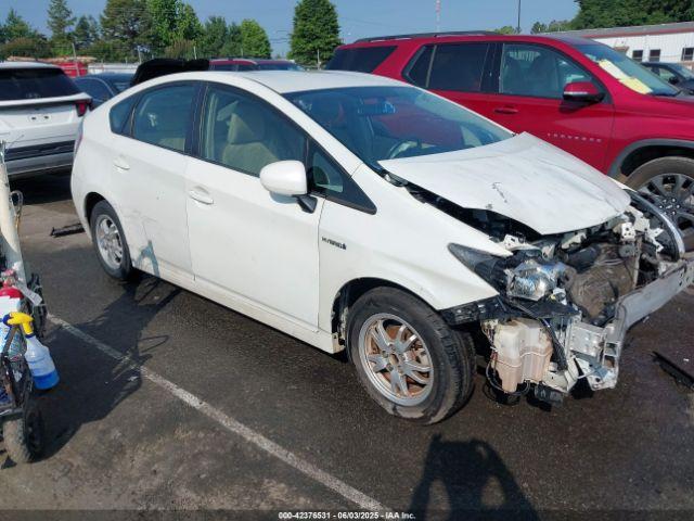  Salvage Toyota Prius