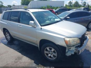  Salvage Toyota Highlander